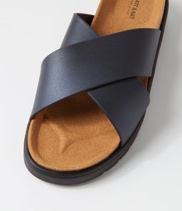 MANDI NM BLACK SMOOTH
