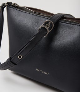 MACY NM BLACK SMOOTH