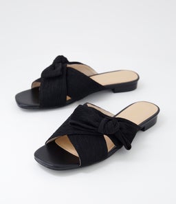 OLIVIA II NU BLACK LEATHER