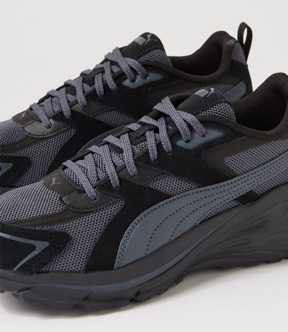 Hypnotic Black Strong Gray Lace Up Sneakers