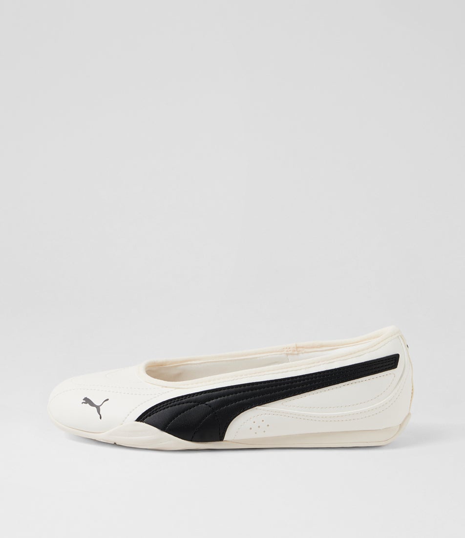 Soliel Ballerina Warm White Black Ballet Flats