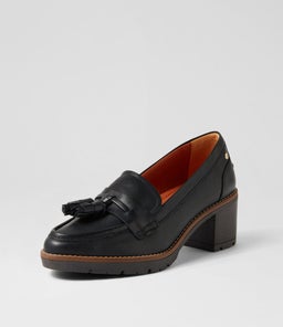 LLANES 19 PN BLACK LEATHER