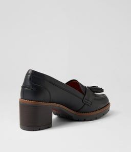 LLANES 19 PN BLACK LEATHER
