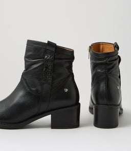 BACAROT 91 PN BLACK LEATHER