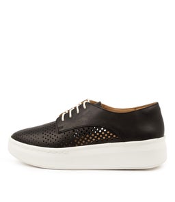 DERBY CITY PUNCH BLACK LEATHER