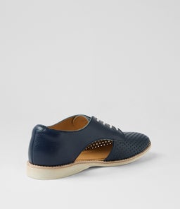 SIDECUT PUNCH NAVY TUMBLE LEATHER