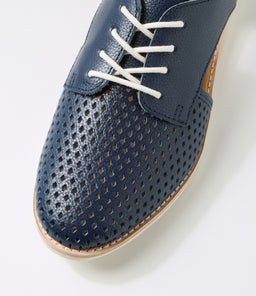 SIDECUT PUNCH NAVY TUMBLE LEATHER