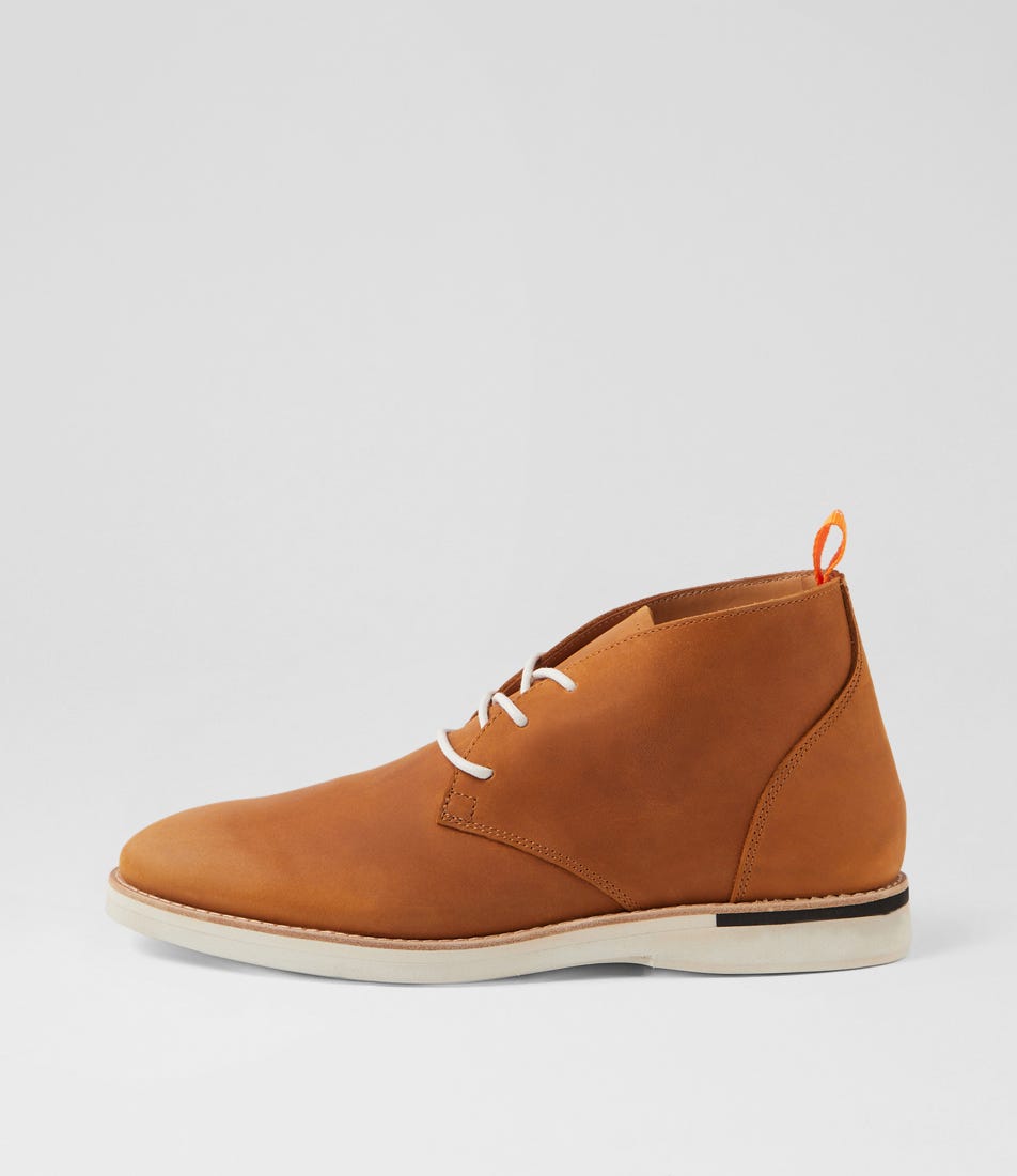 Chukka M Cognac Leather Ankle Boots