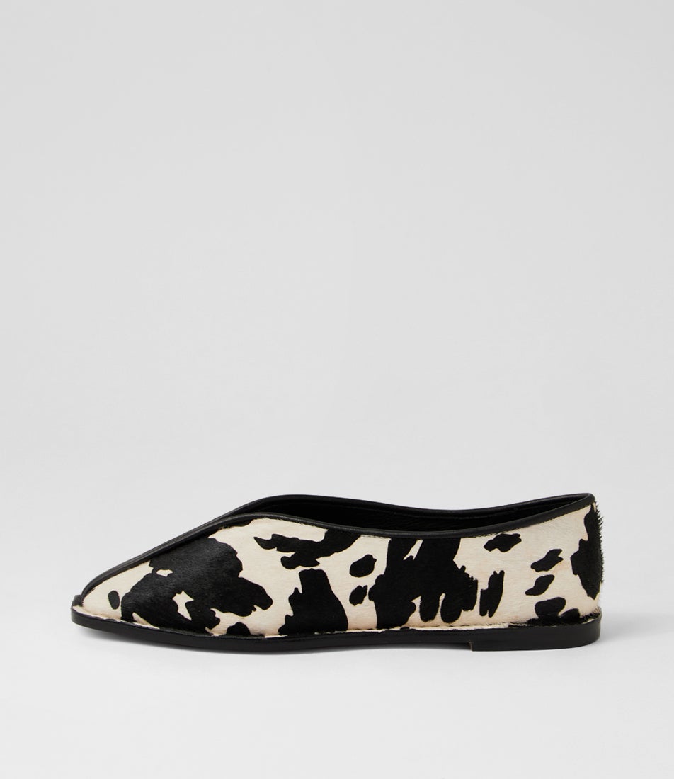 Ada Black Cowhide Leather Ballet Flats Ada Black Cowhide Leather Ballet Flats