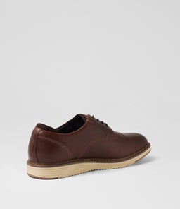 GRAYSTON RO BROWN PULL UP LEATHER