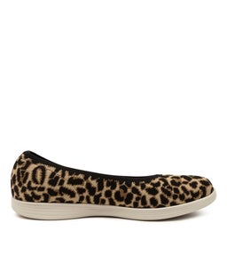 136223 ON THE GO DREAMY A SK LEOPARD KNIT
