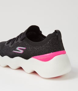 124905 GO WALK MASSAGE U SK BLACK HOT PINK TEXTILE
