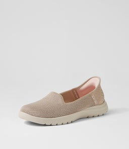 136542 ON THE GO A SK TAUPE TEXTILE