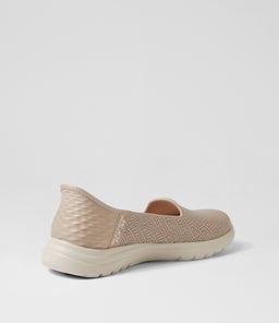 136542 ON THE GO A SK TAUPE TEXTILE