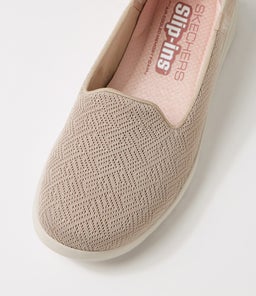 136542 ON THE GO A SK TAUPE TEXTILE