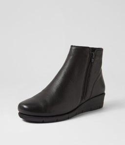 MYSARIA SU BLACK LEATHER