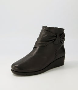 MONET SU BLACK LEATHER