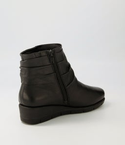 MONET SU BLACK LEATHER