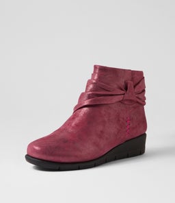 MONET SU MULBERRY METALLIC SUEDE