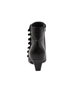 LISMORE SU BLACK LEATHER