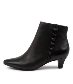 LISMORE SU BLACK LEATHER