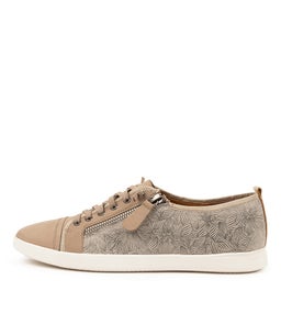 ADELAIDE SU NUBUCK SUEDE