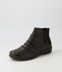 PANKA SU BLACK LEATHER ELASTIC