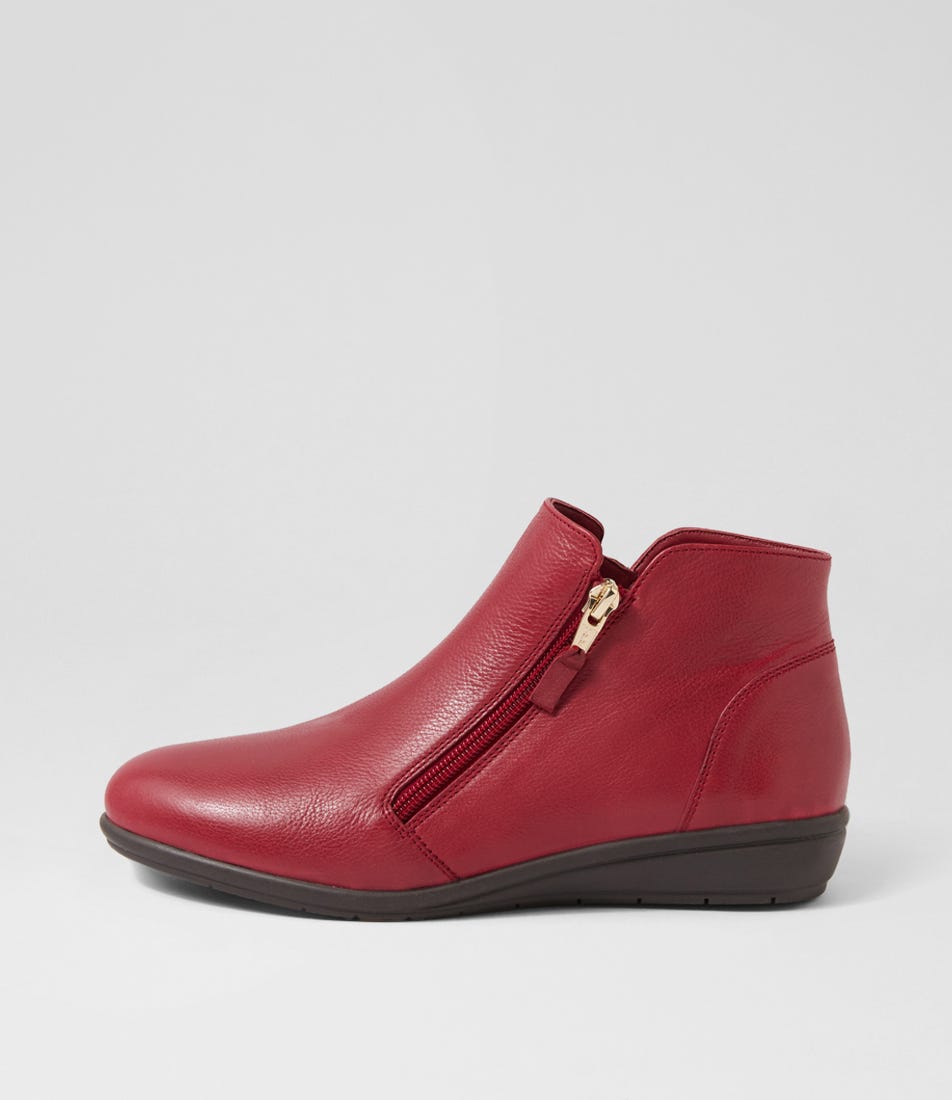Fallenn Cherry Leather Ankle Boots