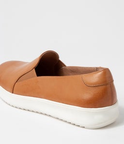 ZLOLLY SU DK TAN LEATHER