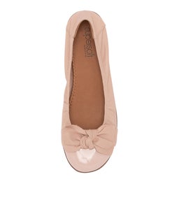 FROMS SU DK NUDE PATENT LEATHER