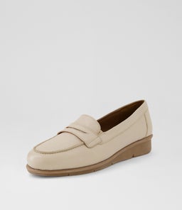 PUNIS SU ALMOND LEATHER