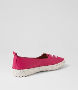 WOMANS SU DK FUCHSIA WHITE SOLE LEATHER