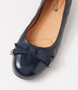 KYYLE SU DK NAVY PATENT LEATHER