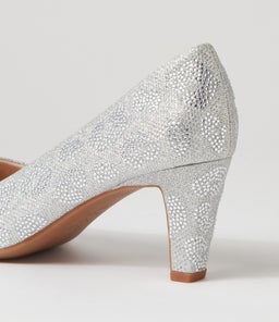 MESMERIZE2 SU SILVER LEOPARD COVERED HEEL JEWELS