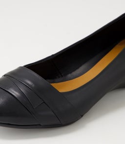 RENZO4 SU BLACK LEATHER