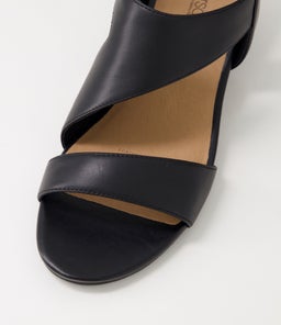 GRACEFULS SU BLACK BLACK HEEL LEATHER