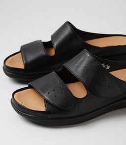LASSHIE SU BLACK BLACK SOLE LEATHER