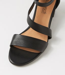 CARING SU BLACK LEATHER