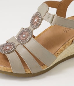 AMIIEE SU MUSHROOM LEATHER