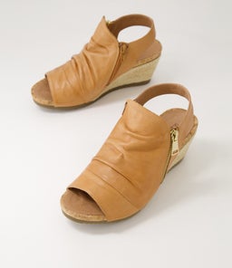 ANELLE SU DK TAN LEATHER