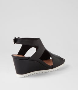 BETHYS SU BLACK LEATHER