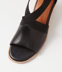 PLAYA SU BLACK NATURAL HEEL LEATHER