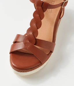 DEENA SU DK TAN LEATHER