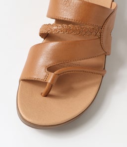 MIA2 SU DK TAN GUM SOLE LEATHER