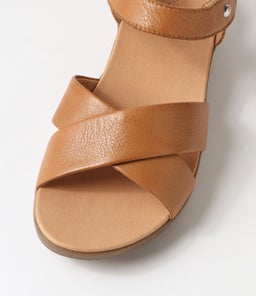 MERRI SU DK TAN GUM SOLE LEATHER