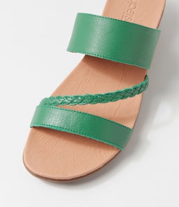 JORJA2 SU EMERALD GUM SOLE LEATHER