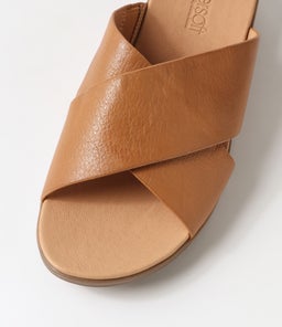 MIRROR2 SU DK TAN GUM SOLE LEATHER
