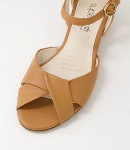 BROCK2 SU TAN LEATHER