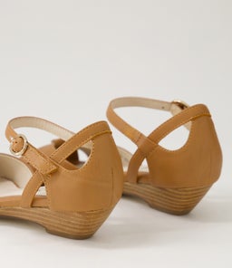 BROCK2 SU TAN LEATHER