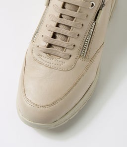 PATTIE SU LT GREY LEATHER